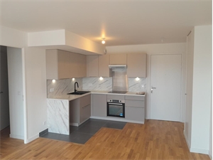 appartement à la location -   78960  VOISINS LE BRETONNEUX, surface 72 m2 location appartement - UBI473914313